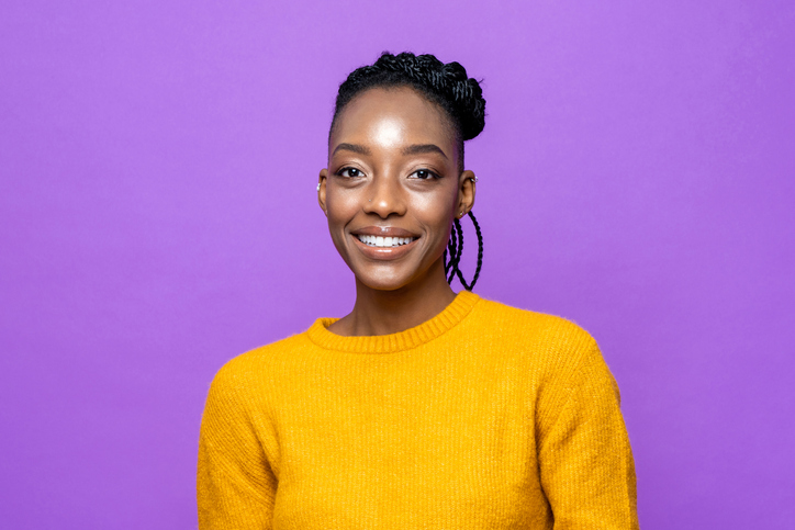 Lady similing at the camera